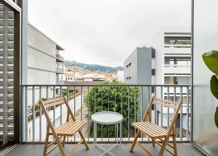 Super Coral * Funchal (Madeira)